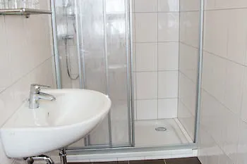 Muller's Haus 2 Отель 3*